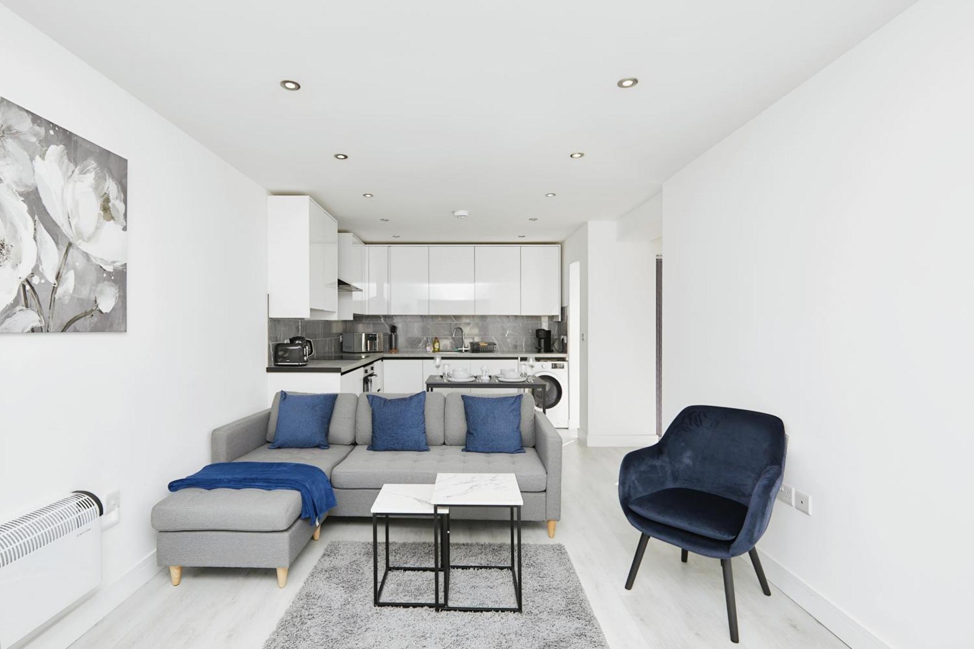 Modern Home In Derby City Centre - Free Gated Parking エクステリア 写真